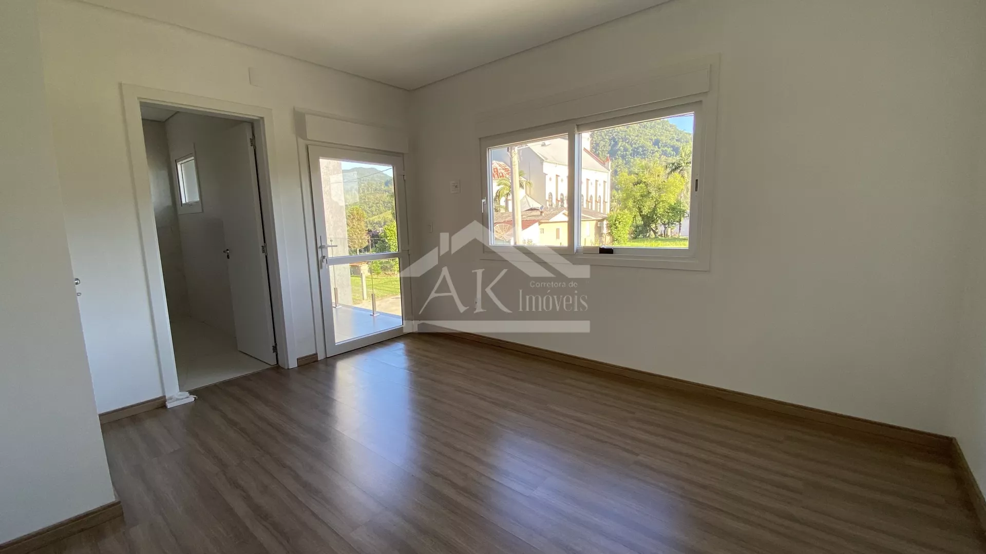 Sobrados com 2 suítes em Picada Café na Serra Gaúcha!