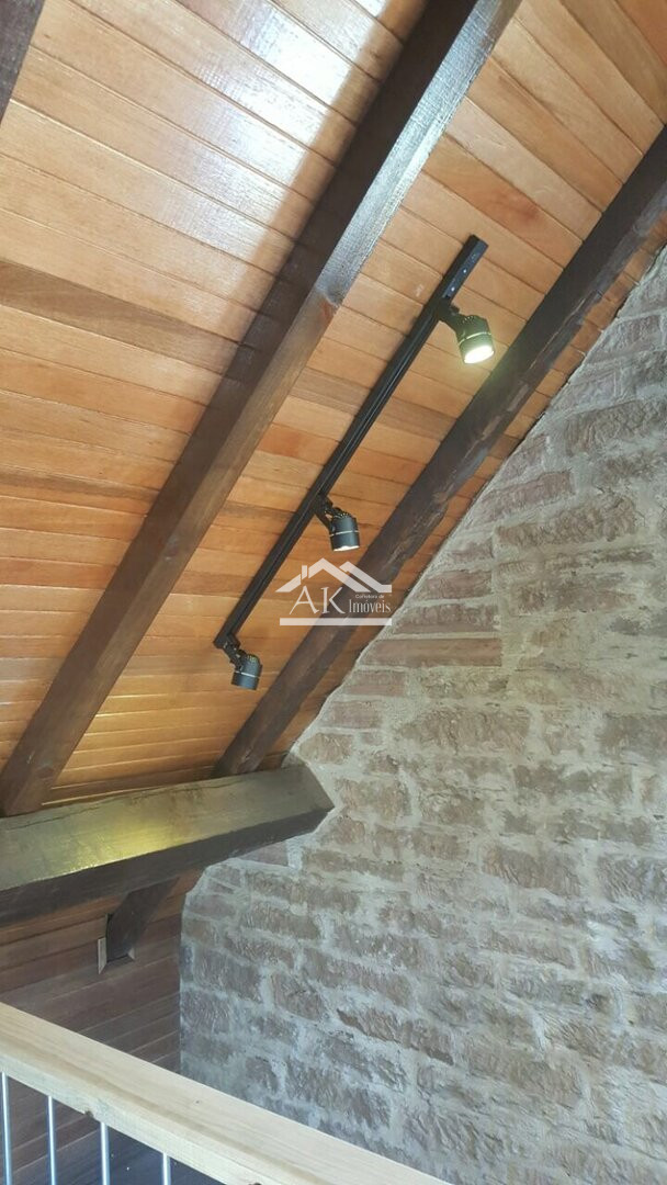 Imagens do imóveis Sítio com casa centenária e riacho a venda em Linha Nova na Serra Gaúcha
