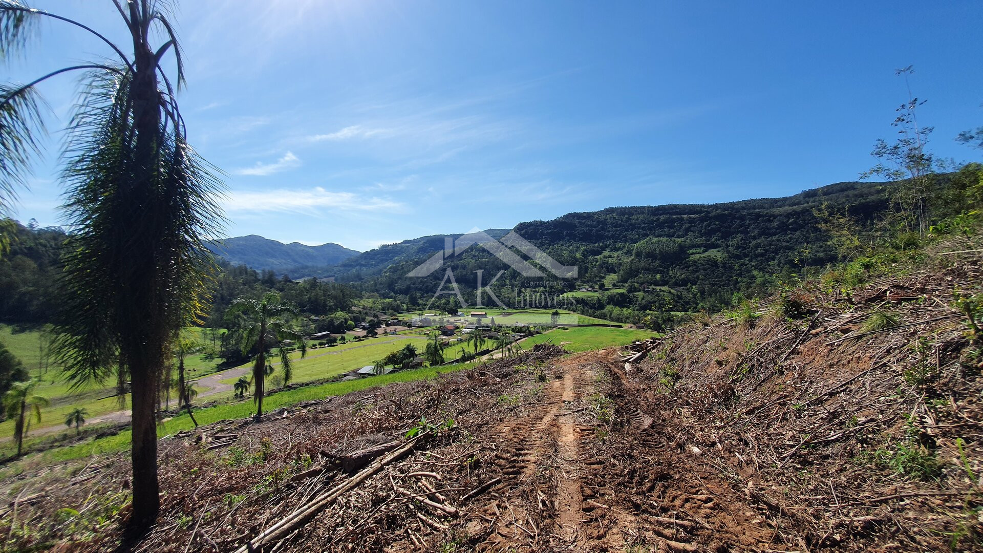 Área de terras com linda vista à venda em Picada Café, na Serra Gaúcha