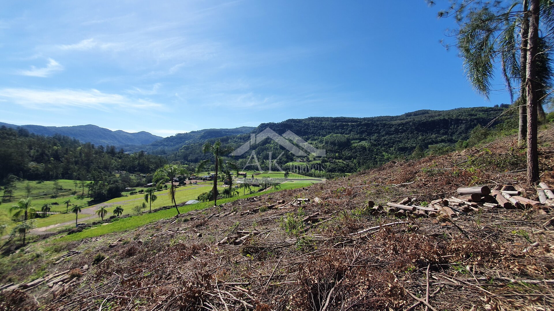 Área de terras com linda vista à venda em Picada Café, na Serra Gaúcha