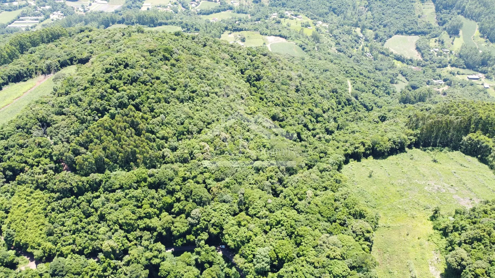 Área de terra com potencial de vista à venda em Picada Café na Serra Gaúcha