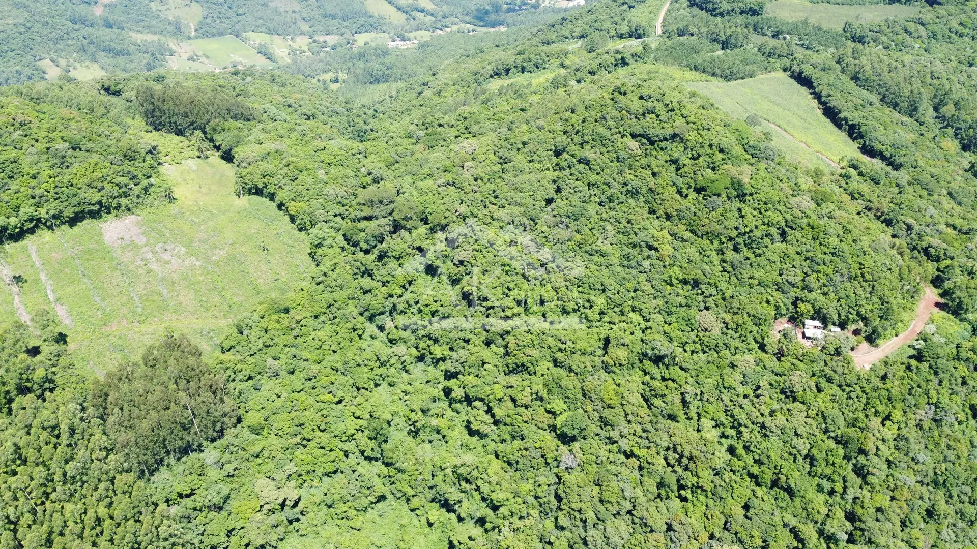 Área de terra com potencial de vista à venda em Picada Café na Serra Gaúcha