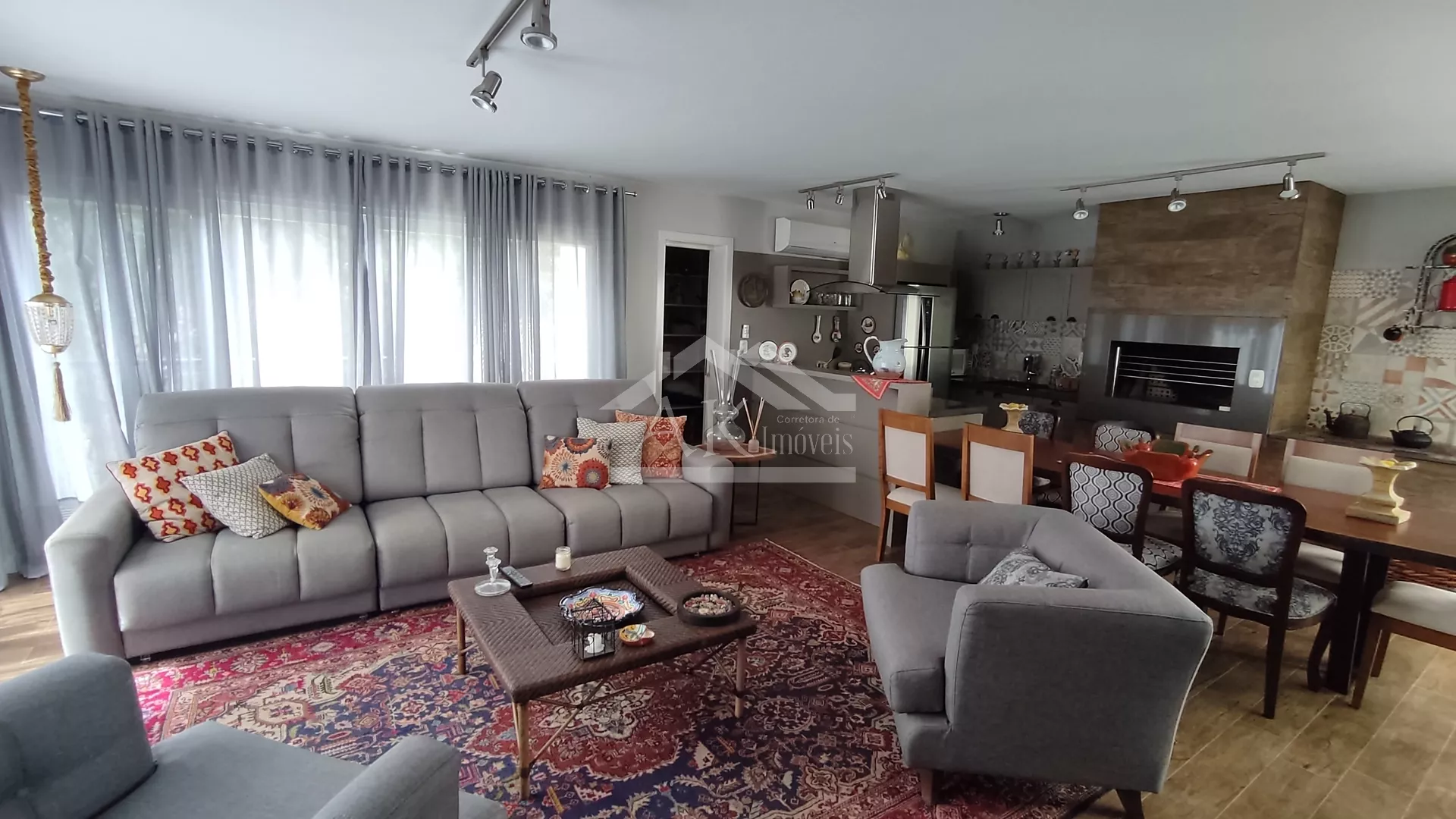 Sítio de cinema, com açudes e vista, à venda em Morro Reuter-RS