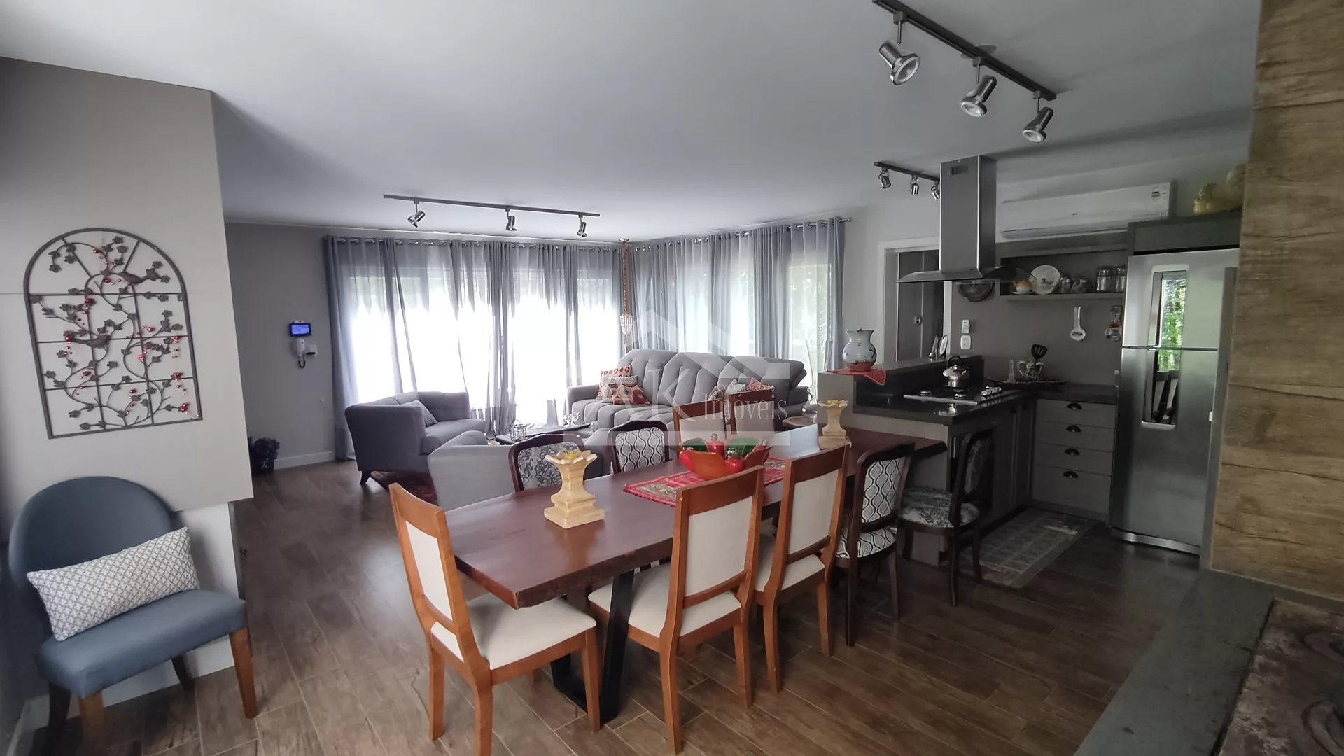 Sítio de cinema, com açudes e vista, à venda em Morro Reuter-RS