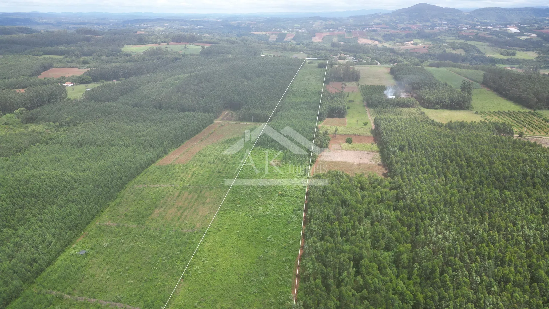 Área de terra com ótimo aproveitamento à venda na cidade de Presidente Lucena