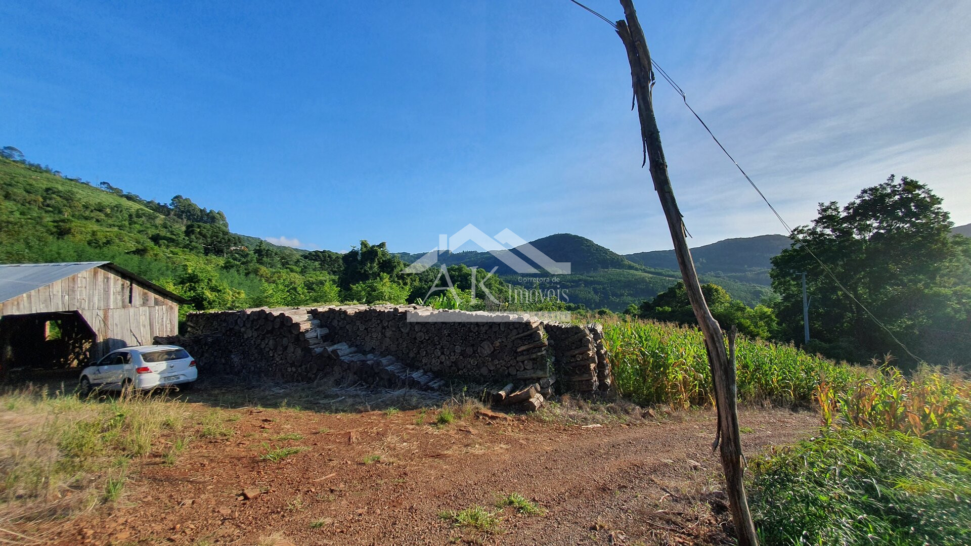 Sítio com açude à venda em Morro Reuter - RS