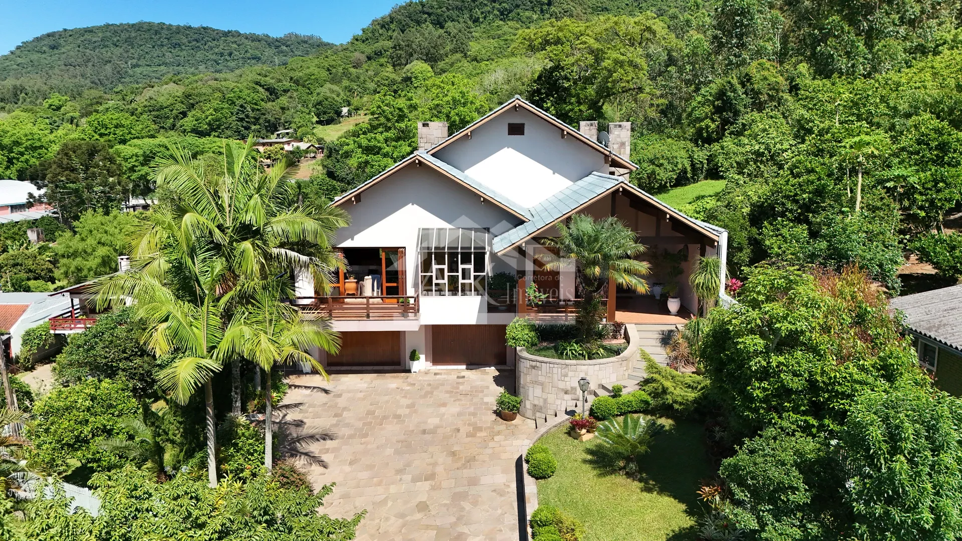 Casa fabulosa com 05 quartos à venda em Picada Café na Serra Gaúcha