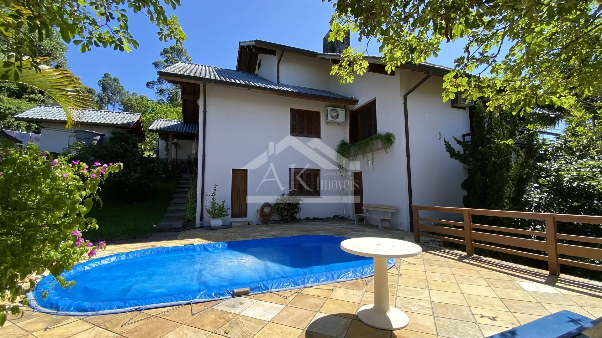 Casa fabulosa com 05 quartos à venda em Picada Café na Serra Gaúcha