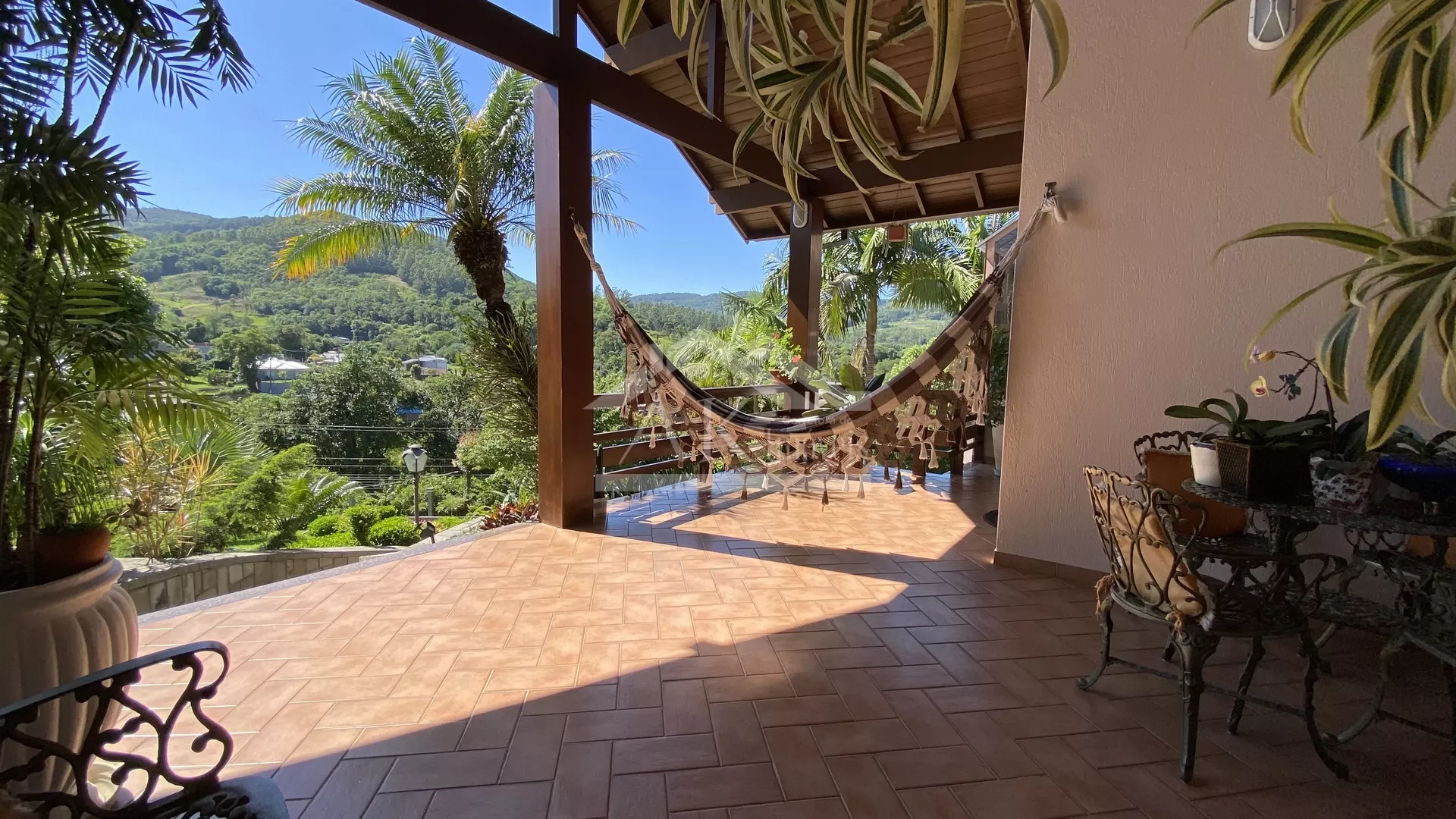 Casa fabulosa com 05 quartos à venda em Picada Café na Serra Gaúcha