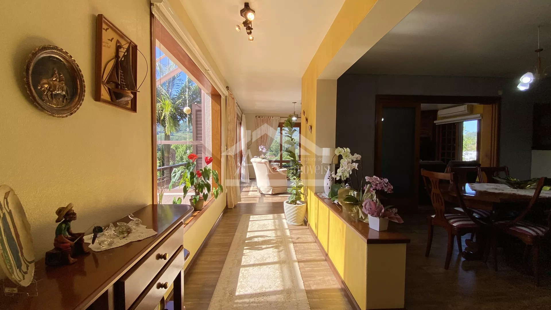 Casa fabulosa com 05 quartos à venda em Picada Café na Serra Gaúcha