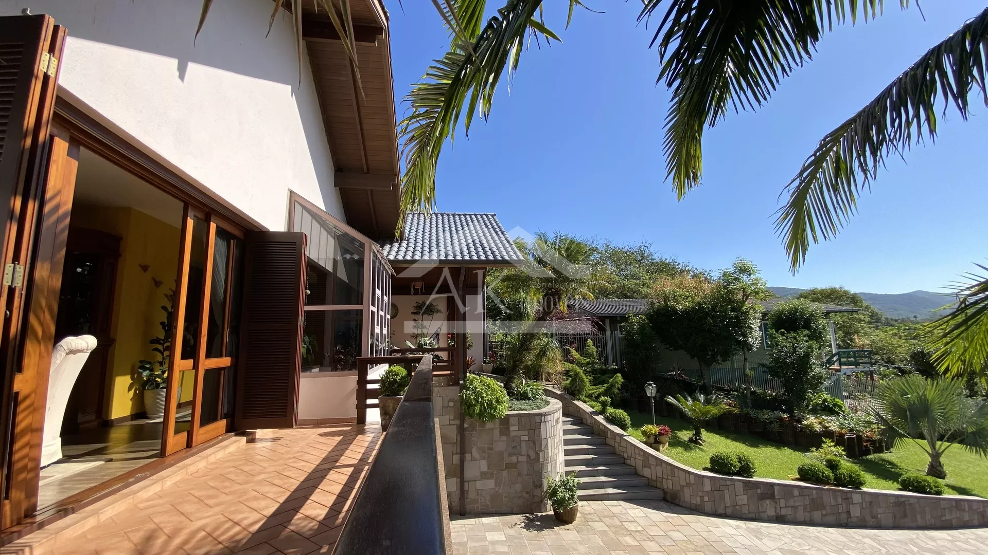 Casa fabulosa com 05 quartos à venda em Picada Café na Serra Gaúcha