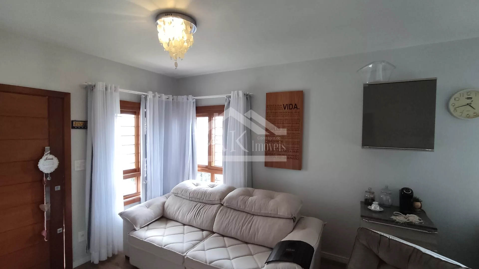 Casa com dois quartos e com uma bela vista à venda em Picada Café na Serra Gaúcha