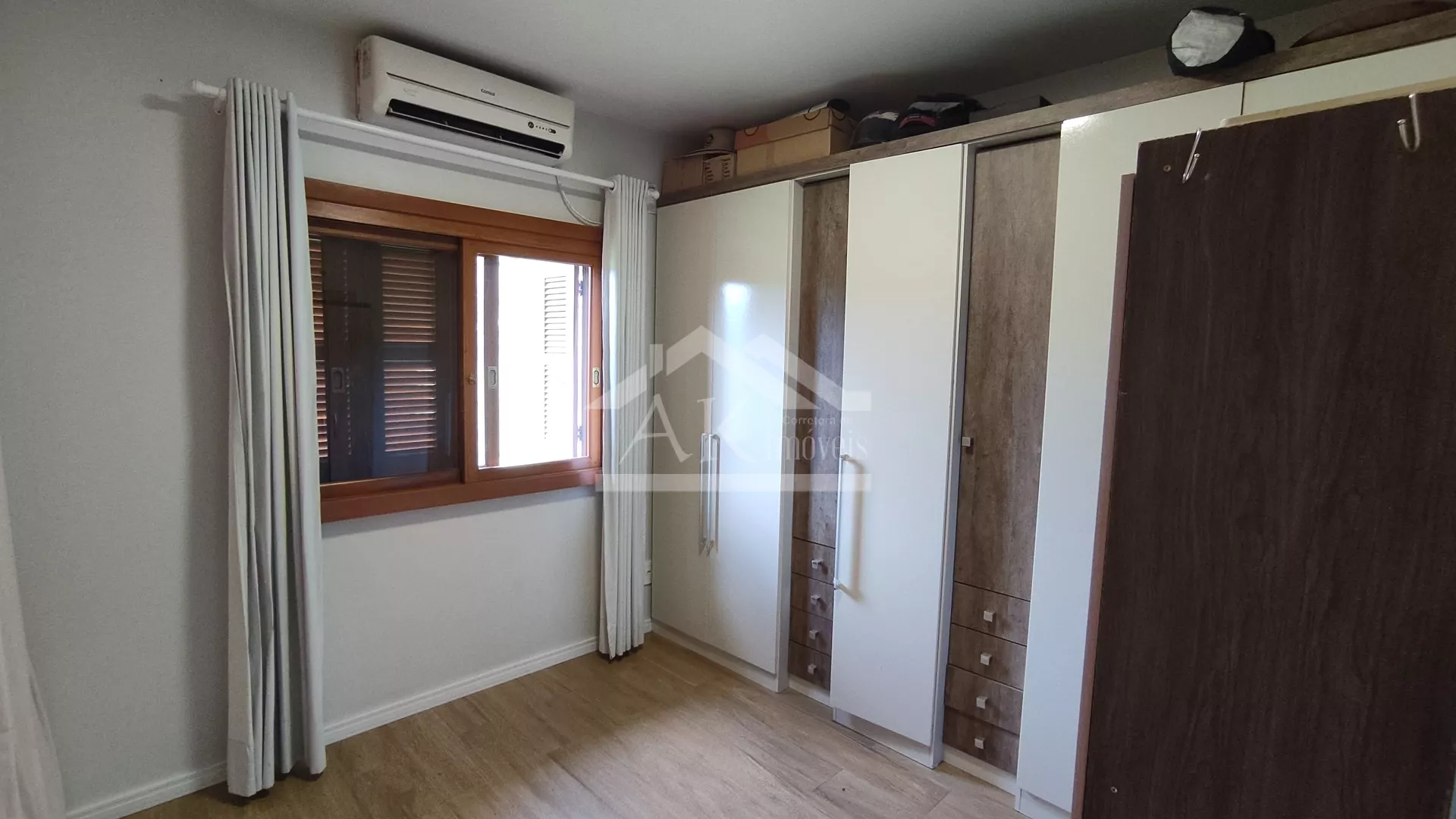 Casa com dois quartos e com uma bela vista à venda em Picada Café na Serra Gaúcha