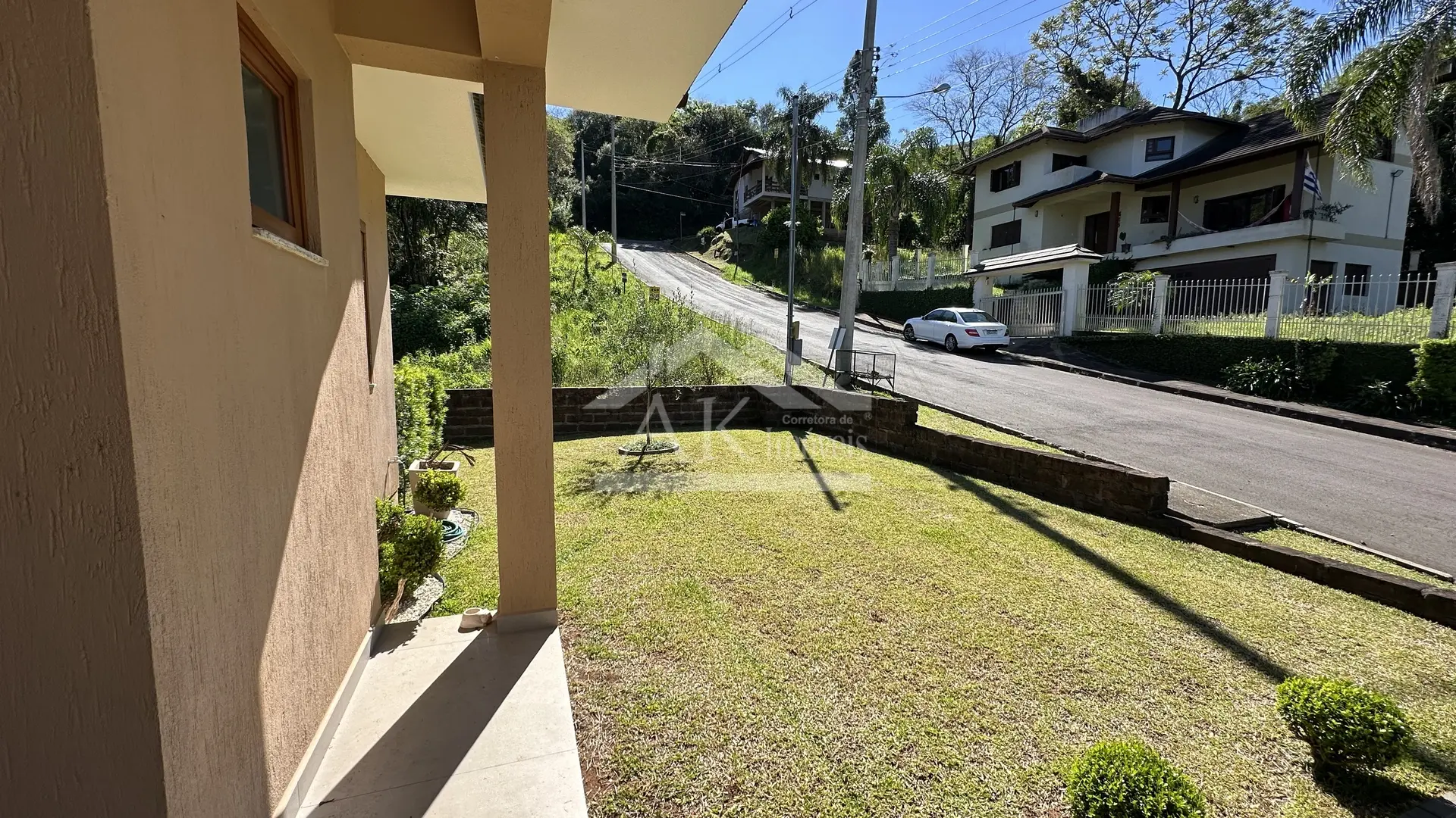 Casa com dois quartos e com uma bela vista à venda em Picada Café na Serra Gaúcha