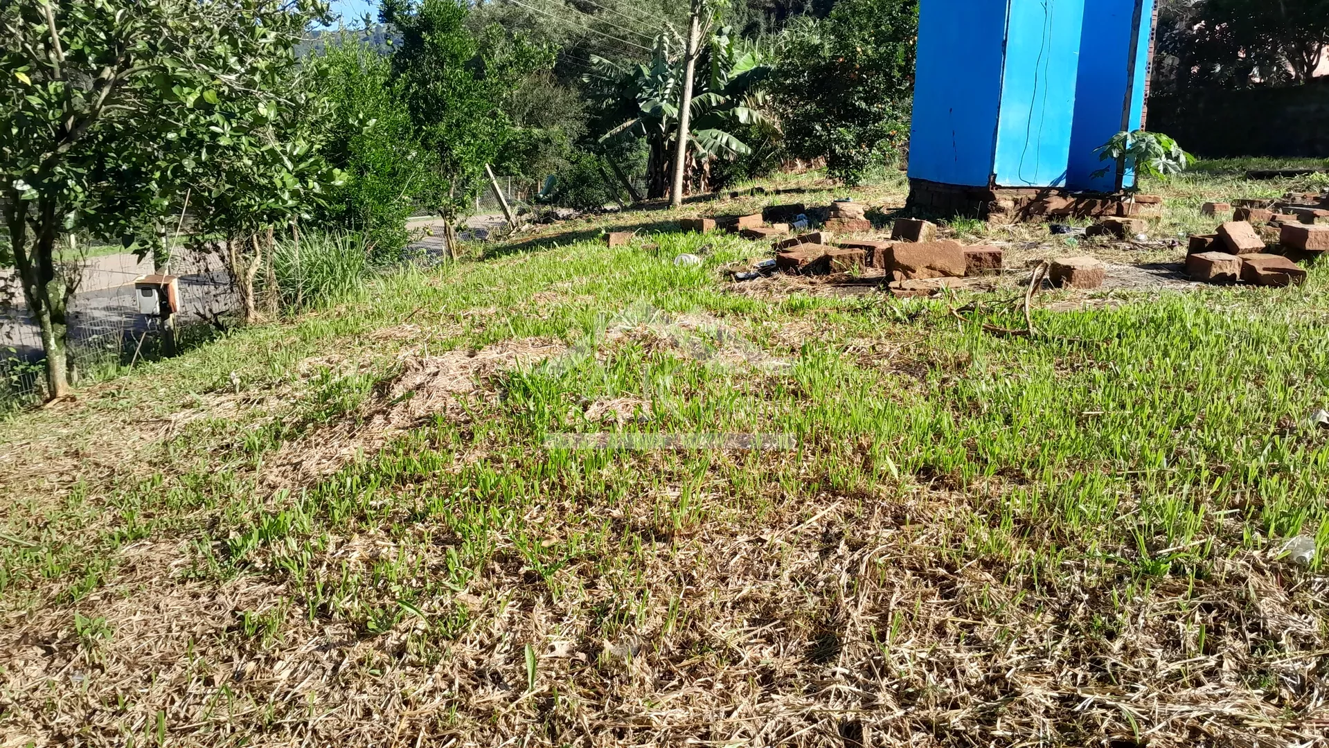Terreno de esquina à venda na cidade de Picada Café na Serra Gaúcha