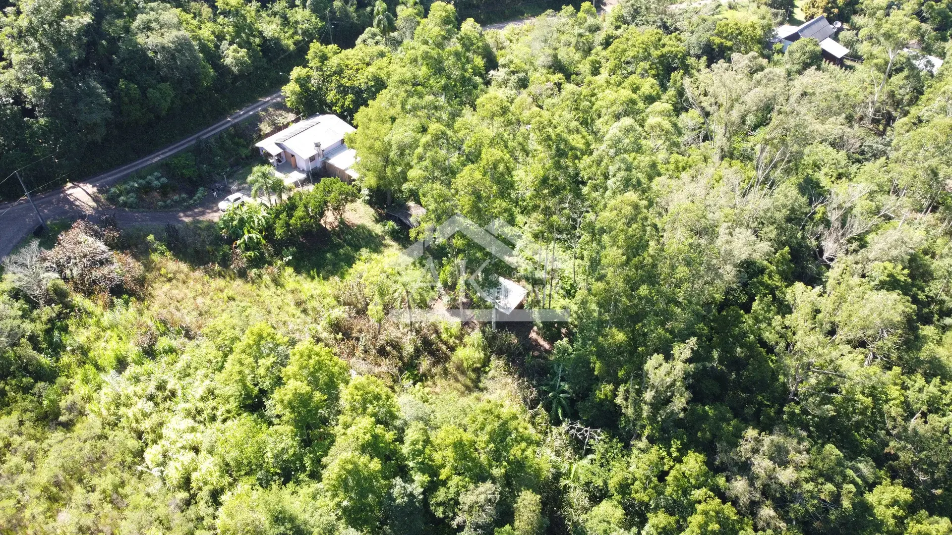 Sítio com riacho à venda em Picada Café na Serra Gaúcha