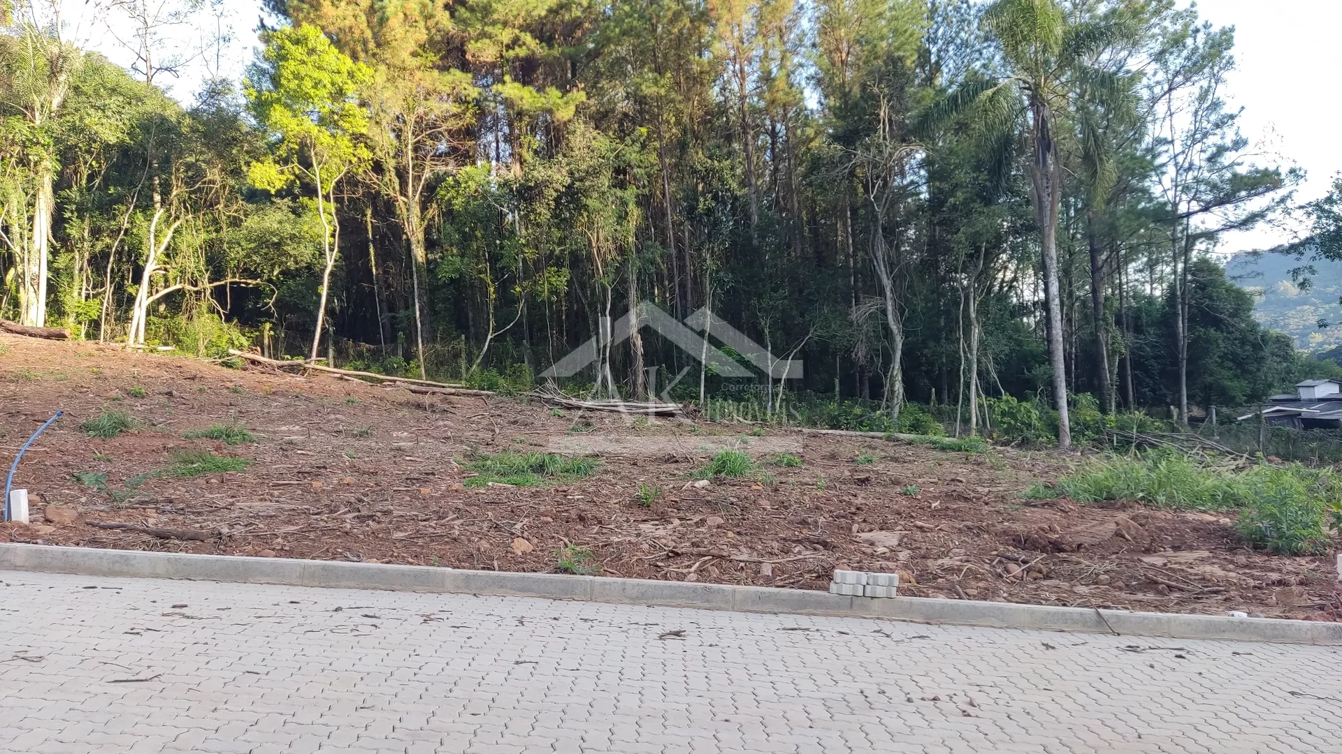 Lindo terreno à venda em loteamento residencial em Picada Café na Serra Gaúcha