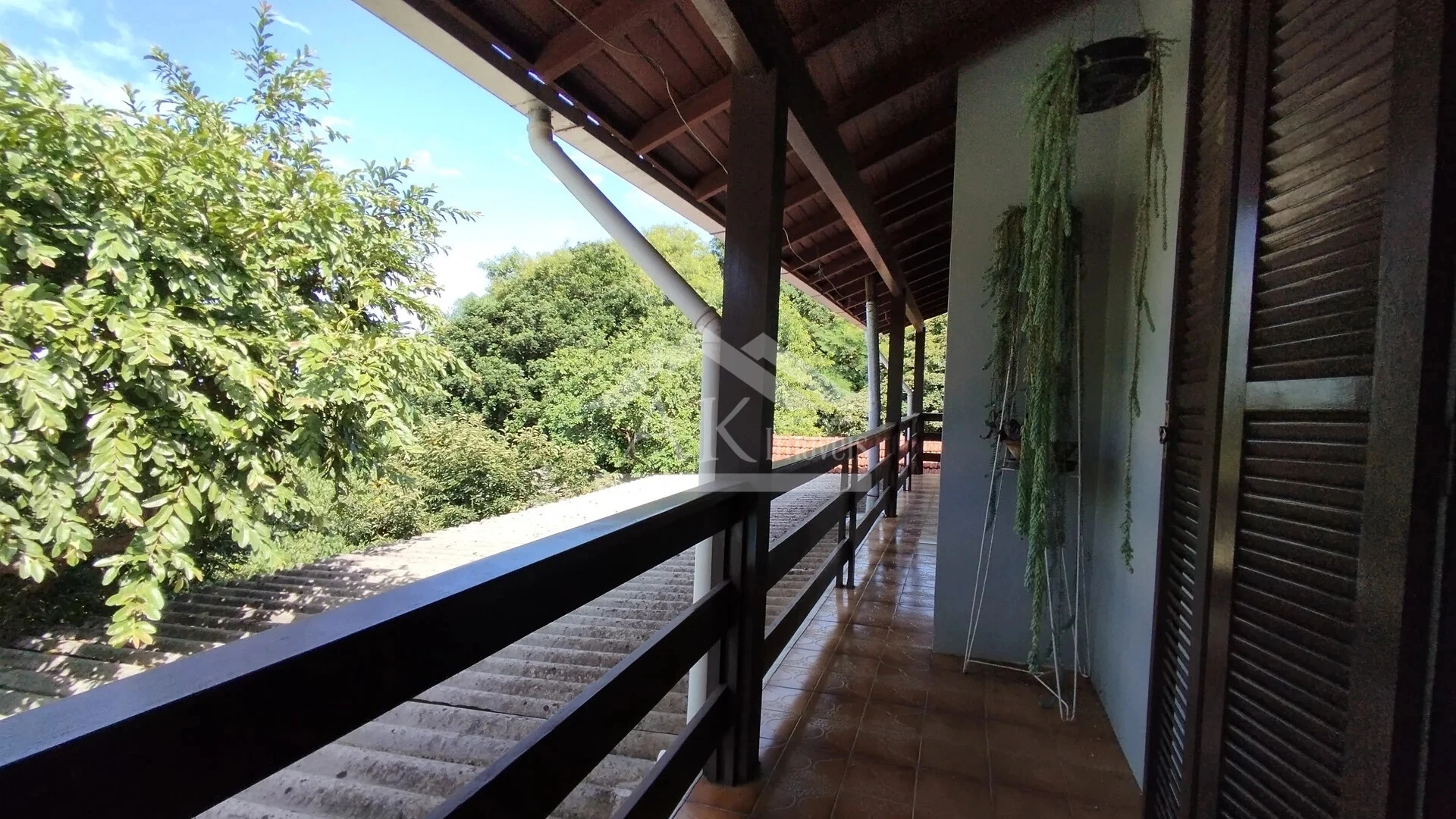 Imagens do imóveis Casa arborizada com vista panorâmica à venda em Dois Irmãos, RS