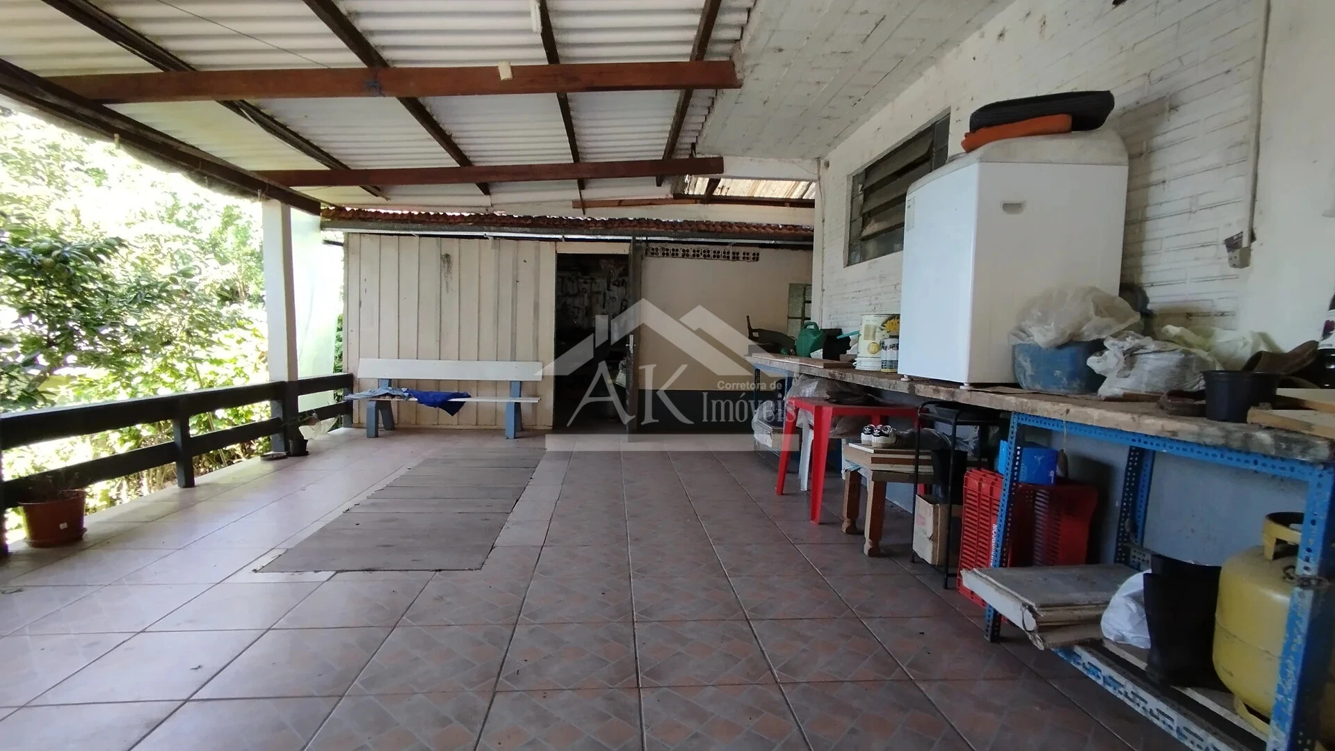 Imagens do imóveis Casa arborizada com vista panorâmica à venda em Dois Irmãos, RS