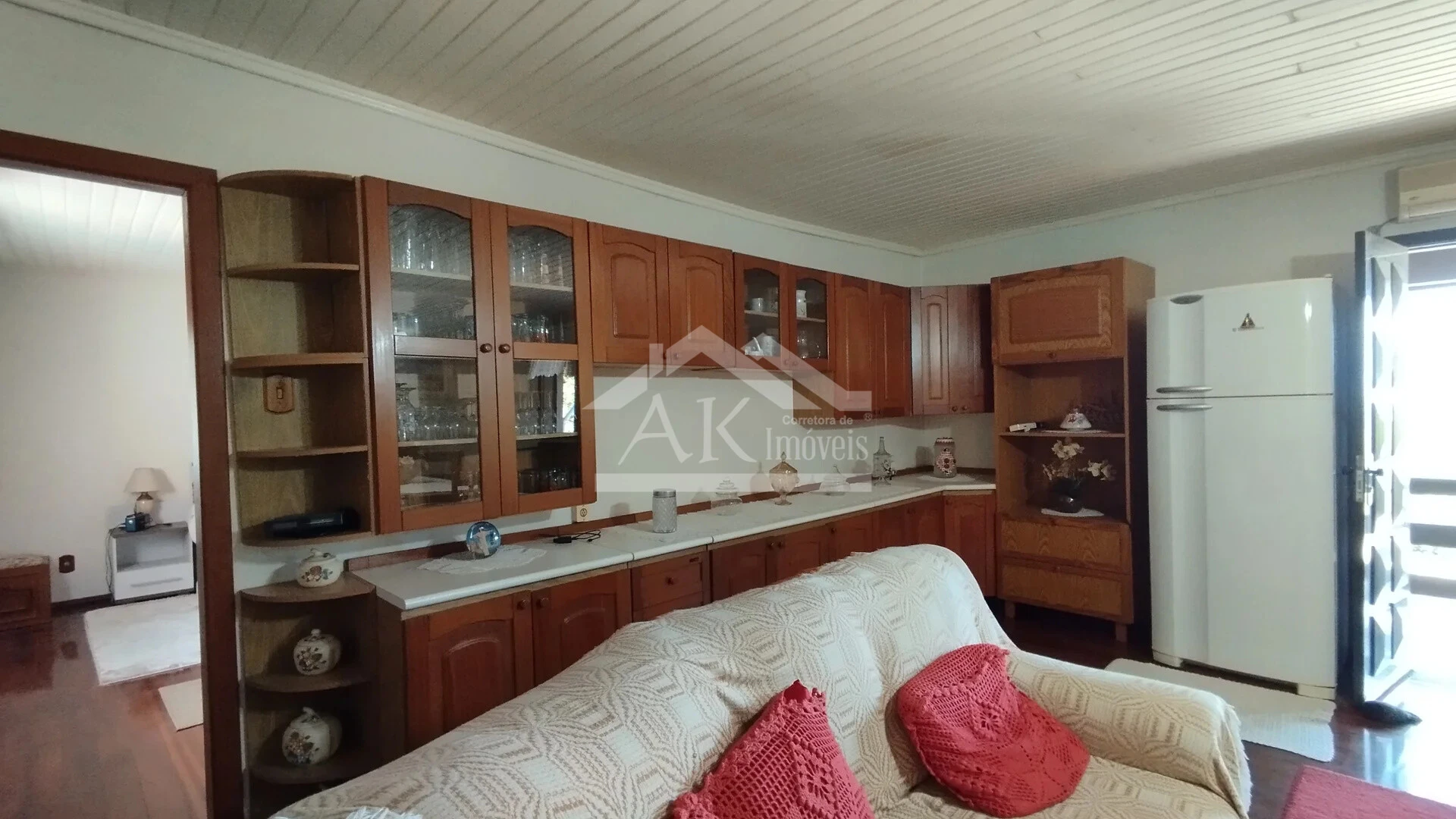 Imagens do imóveis Casa arborizada com vista panorâmica à venda em Dois Irmãos, RS