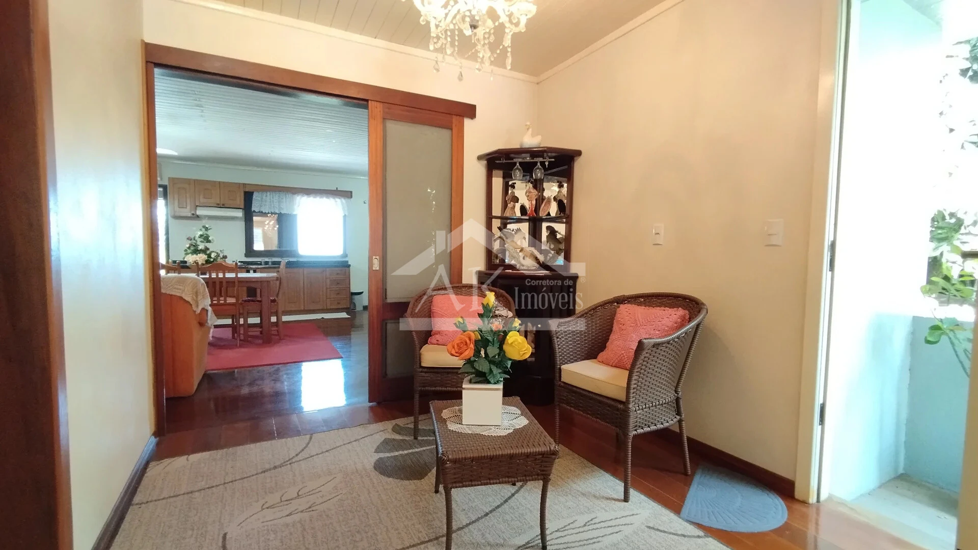 Imagens do imóveis Casa arborizada com vista panorâmica à venda em Dois Irmãos, RS