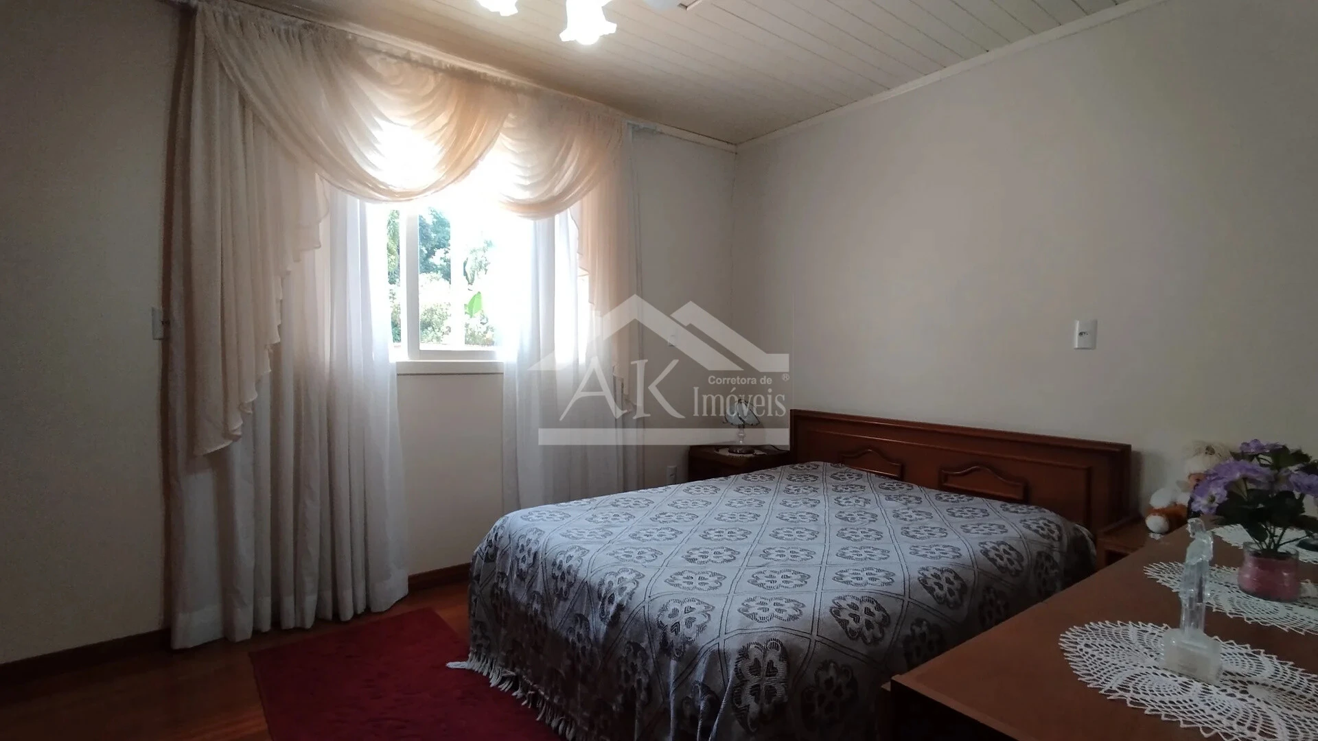 Imagens do imóveis Casa arborizada com vista panorâmica à venda em Dois Irmãos, RS