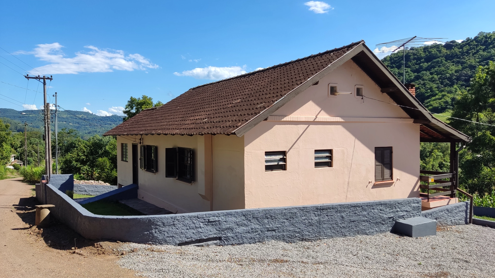 Sítio com piscina à venda em Picada Café na Serra Gaúcha