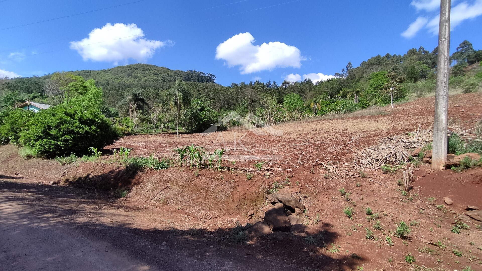 Área de terra com vista à venda no interior de Morro Reuter RS