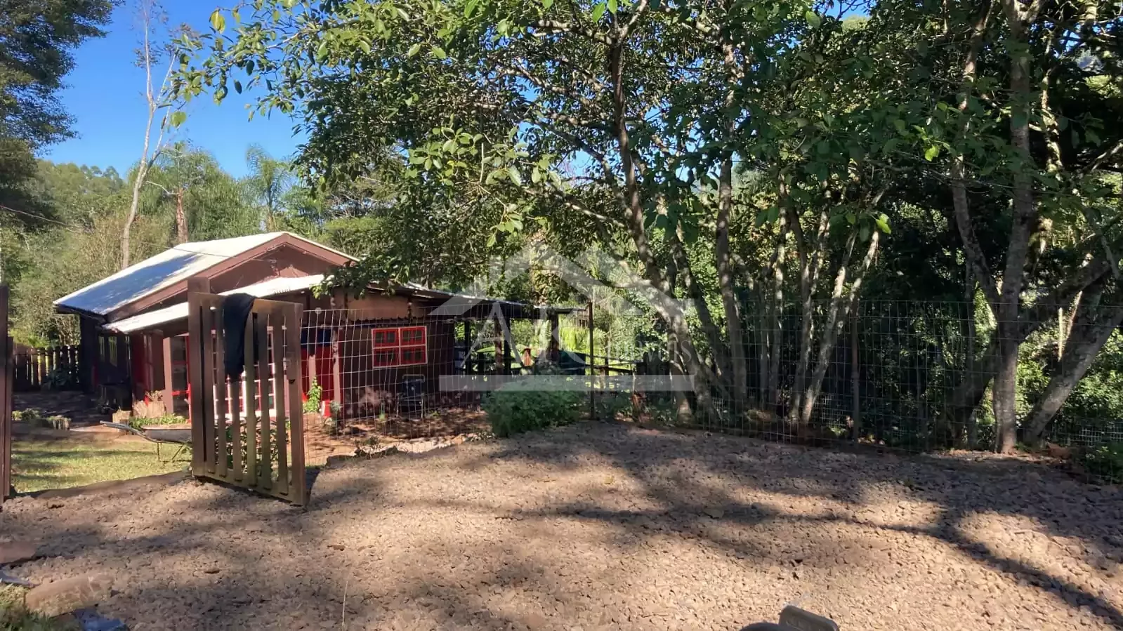 Sítio em meio à natureza à venda em Picada Café na Serra Gaúcha