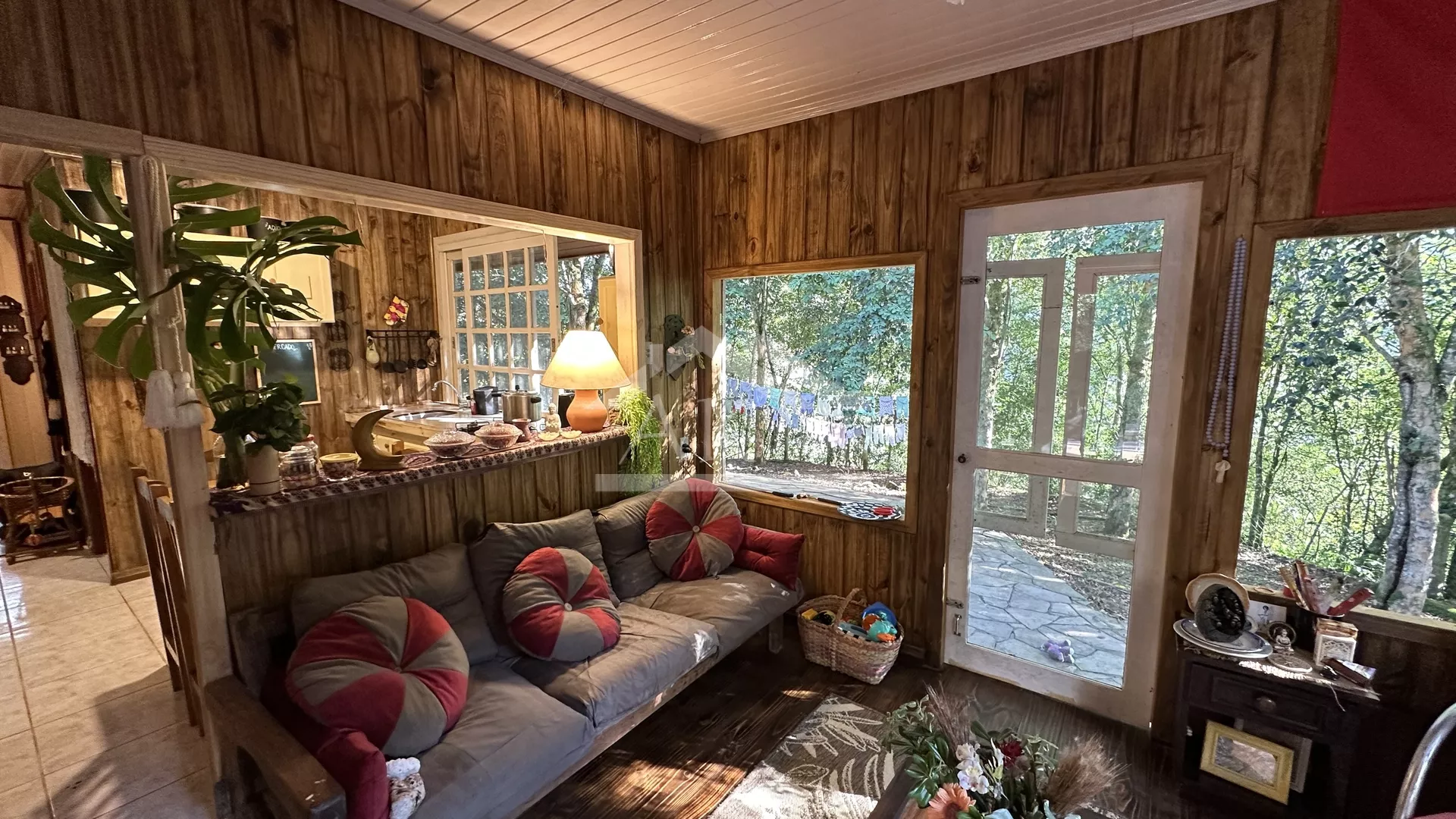 Casa em meio a natureza à venda em Picada Café na Serra Gaúcha