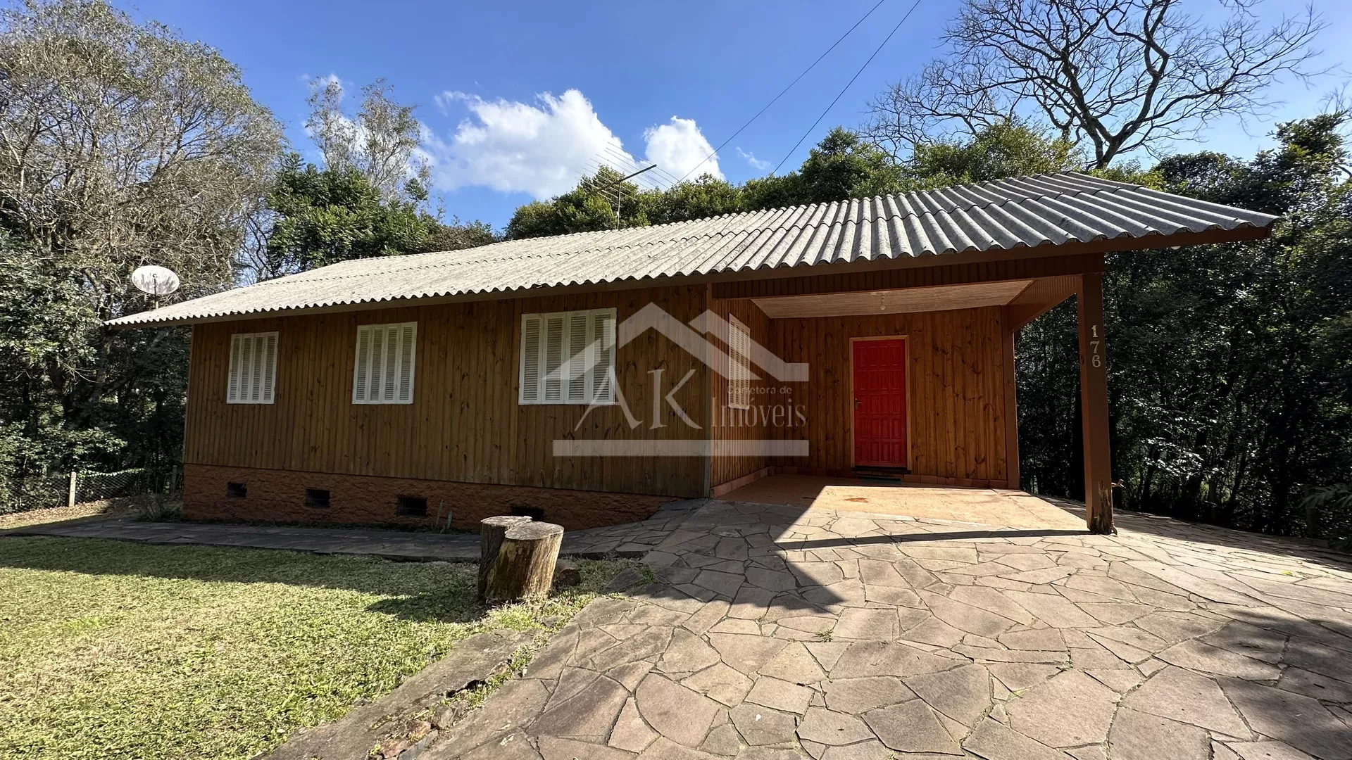 Casa em meio a natureza à venda em Picada Café na Serra Gaúcha