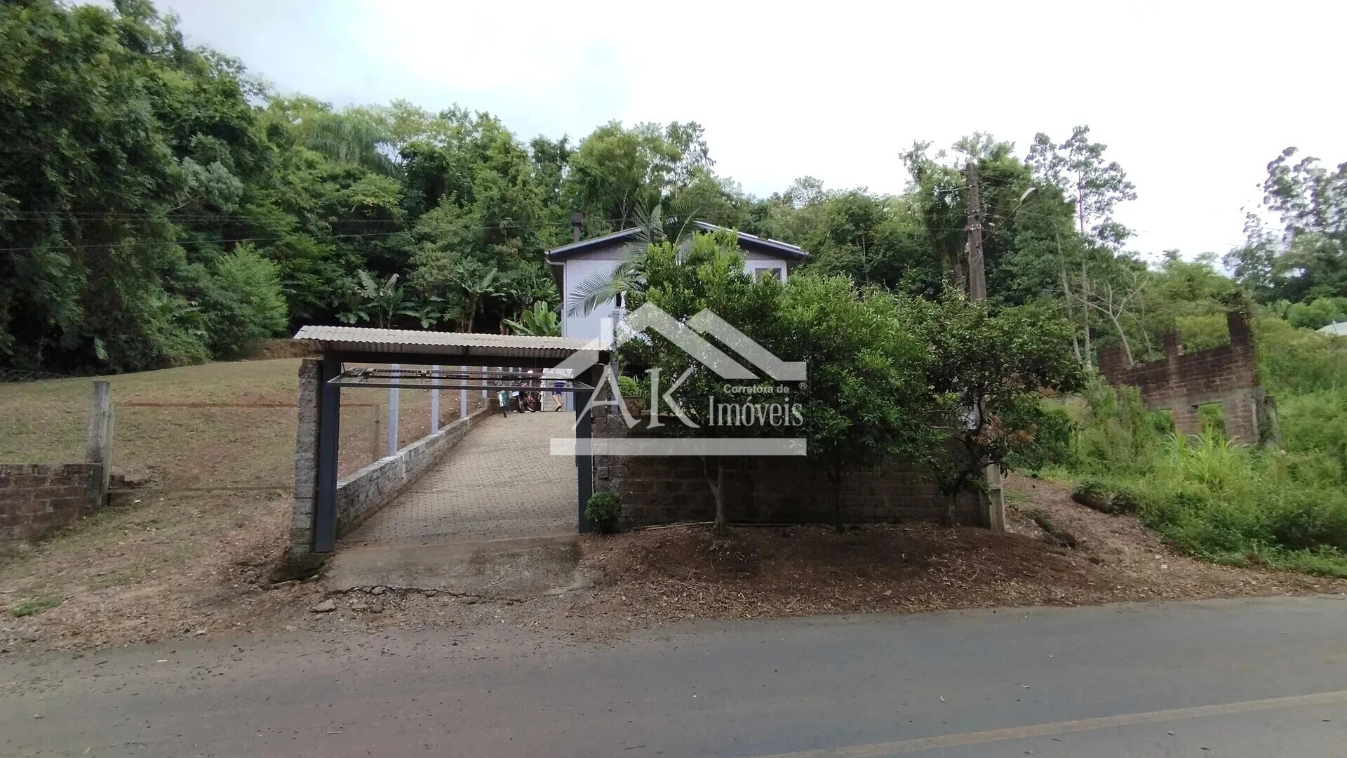 Casa à venda no bairro Esperança em Picada Café na Serra Gaúcha