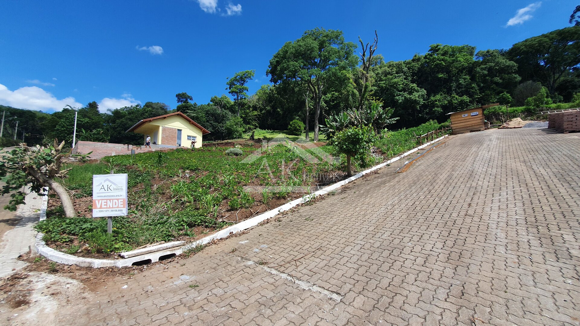 Terreno  á venda  em São João - Picada Café