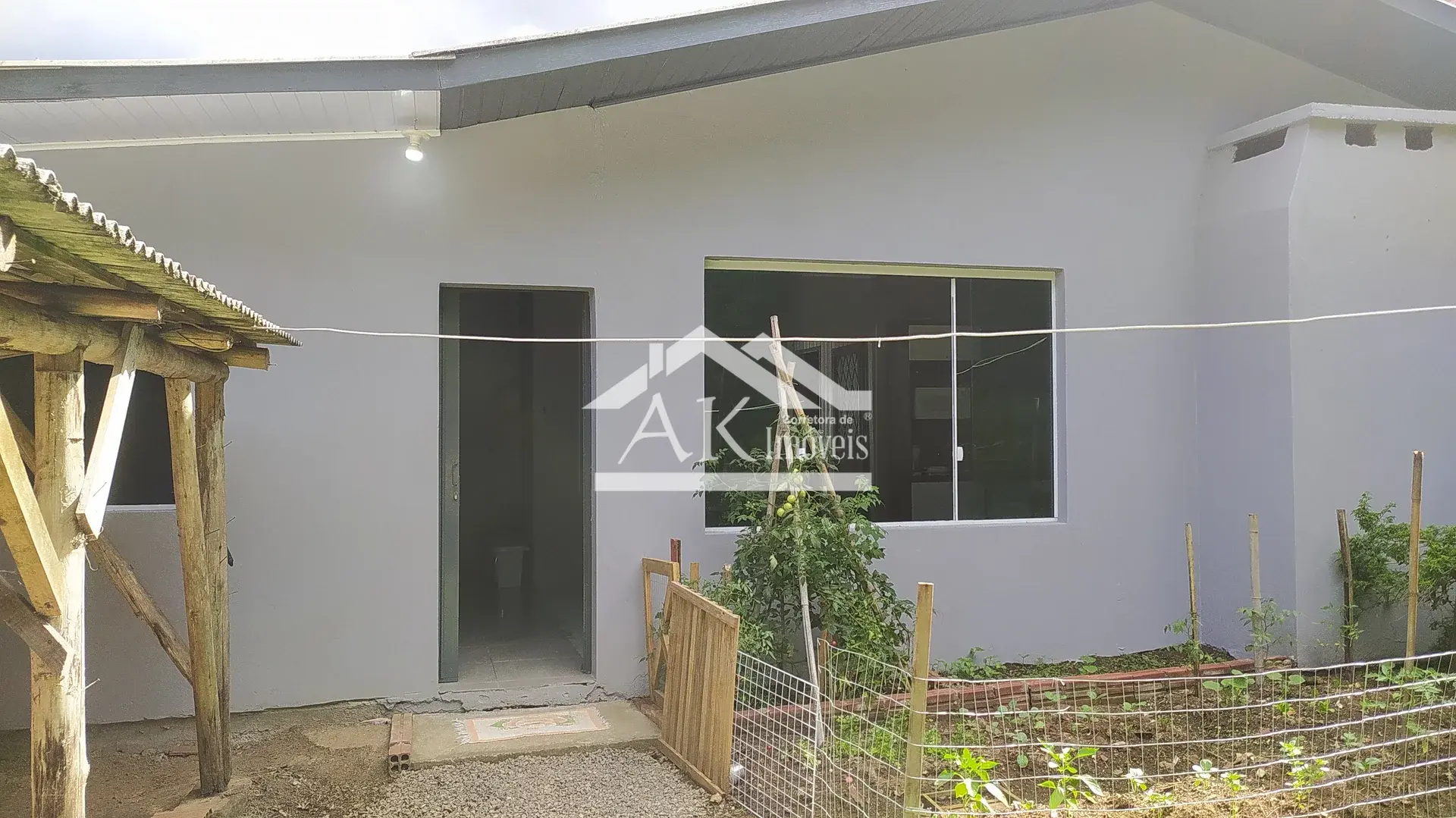 Casa térrea com três quartos à venda em Picada Café, na Serra Gaúcha