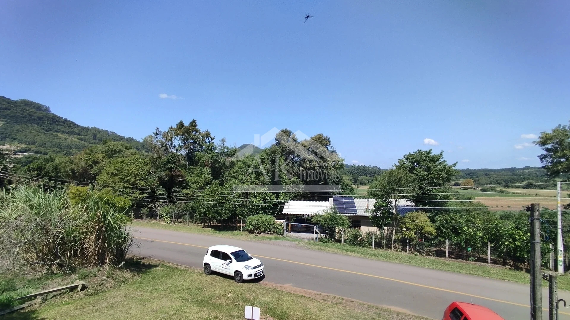 Casa com amplo terreno à venda no bairro Esperança em Picada Café na Serra Gaúcha