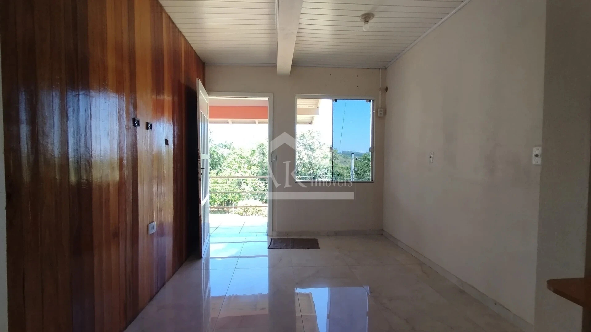 Casa com amplo terreno à venda no bairro Esperança em Picada Café na Serra Gaúcha