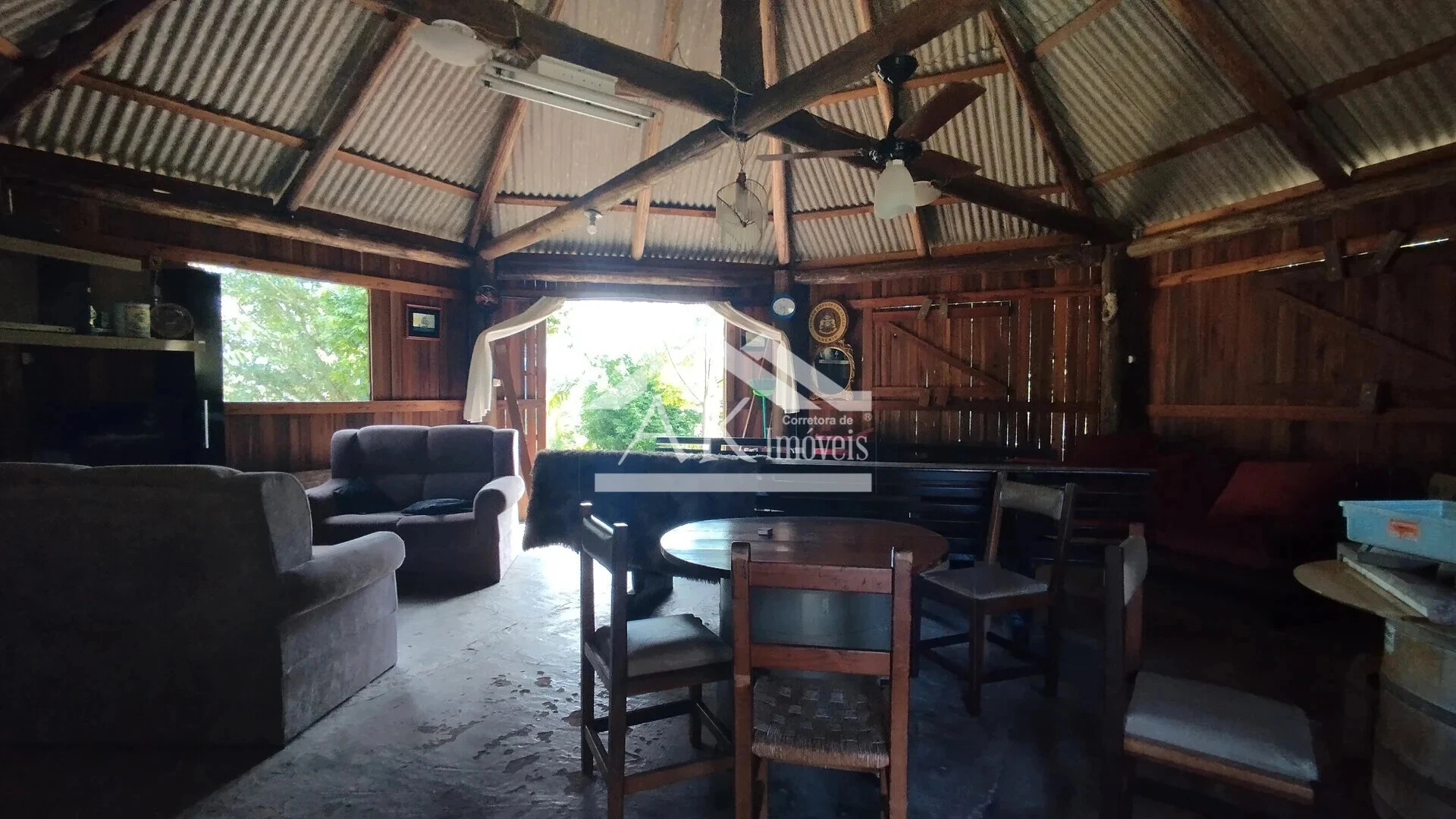 Imagens do imóveis Sítio com açude e vista à venda em Picada Café na Serra Gaúcha