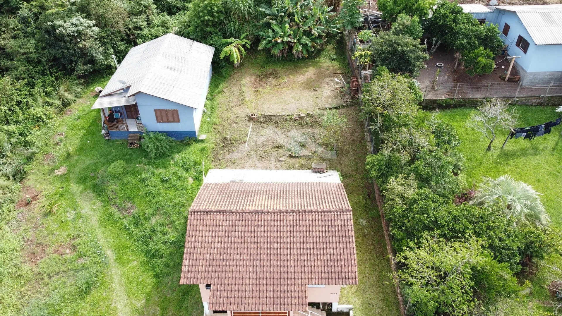 Casa com amplo terreno para locação no bairro Esperança em Picada Café na Serra Gaúcha