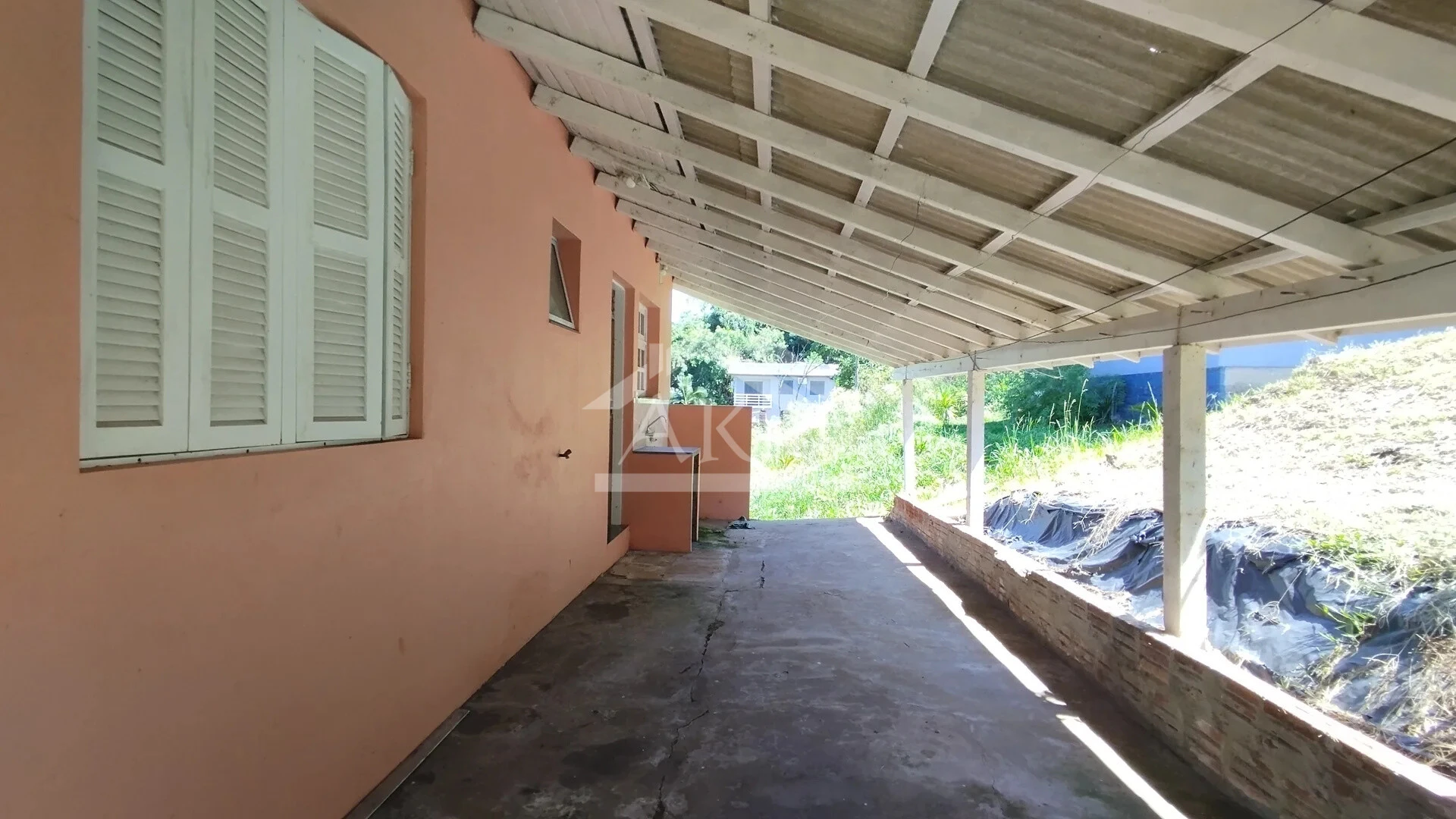Casa com amplo terreno para locação no bairro Esperança em Picada Café na Serra Gaúcha