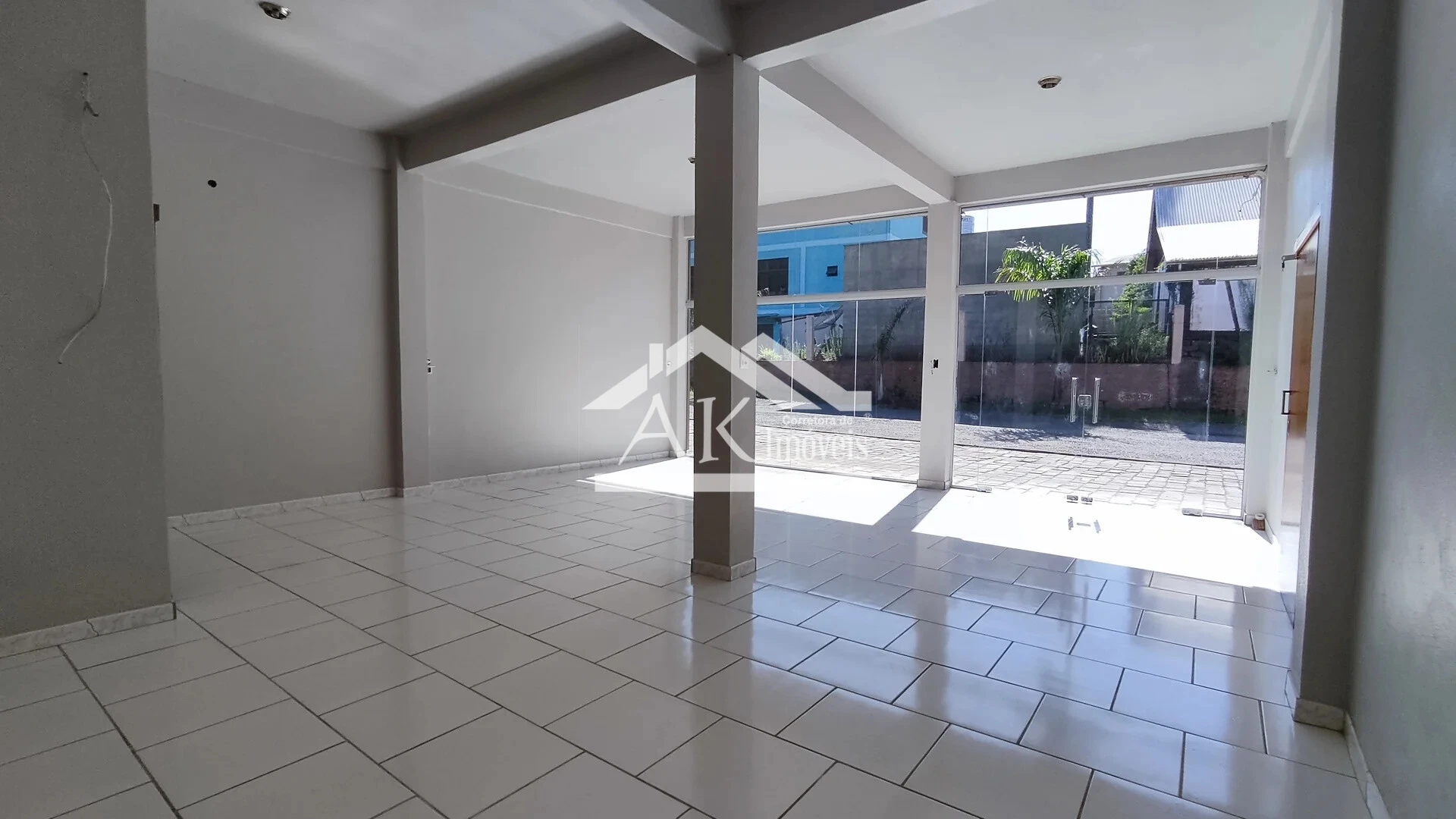 Sala Comercial para Locação no Bairro Joaneta, na cidade de Picada Café - RS