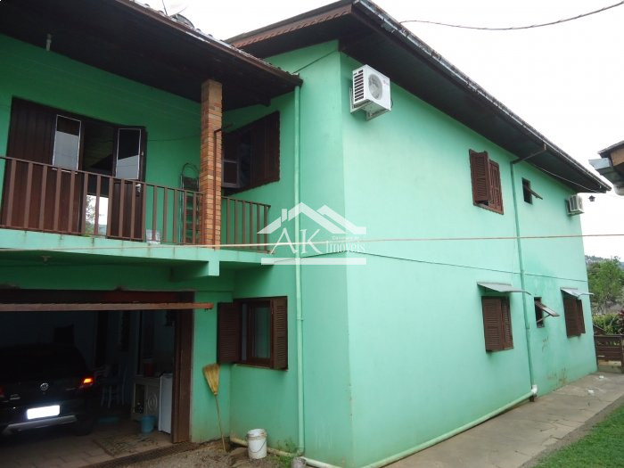 Casa com 05 quartos à venda em Picada Café na Serra Gaúcha