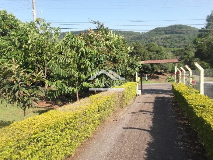 Casa com 3 quartos a venda em Picada Café na Serra Gaúcha