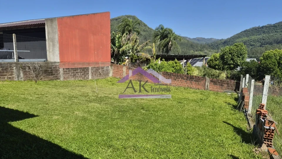 Casa com 2 quartos para locação na cidade de Picada Café, na Serra Gaúcha