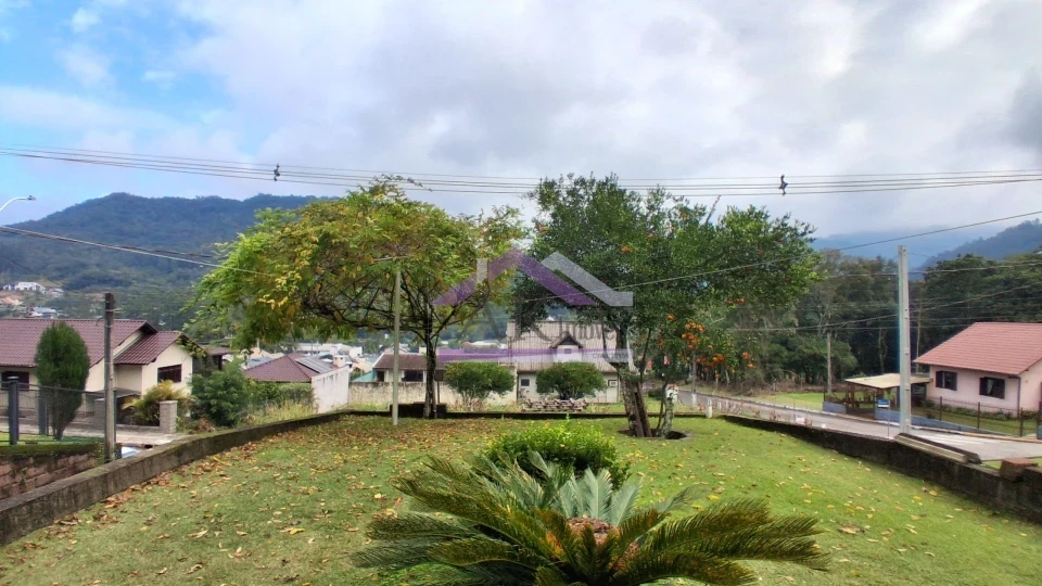 Imagens do imóveis Casa com 2 quartos à venda no Centro de Picada Café, na Serra Gaúcha