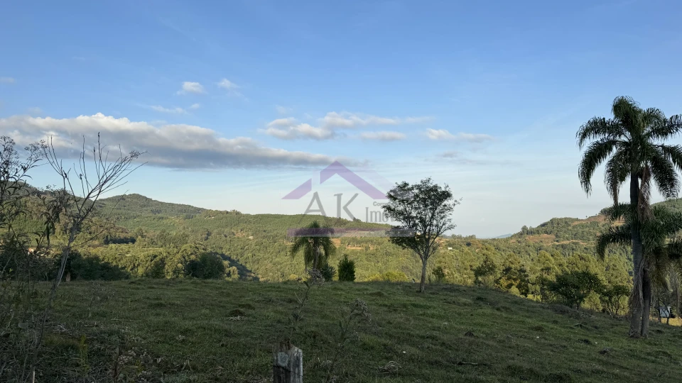 Imagens do imóveis Área de terra com vista panorâmica à venda em Picada Café na Serra Gaúcha