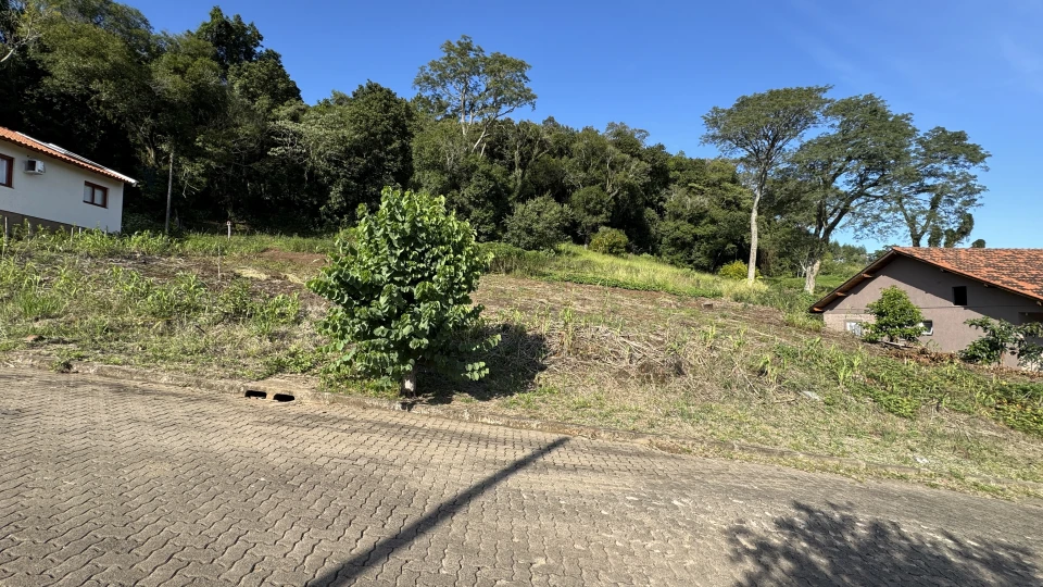 Terreno urbano à venda em Picada Café na Serra Gaúcha