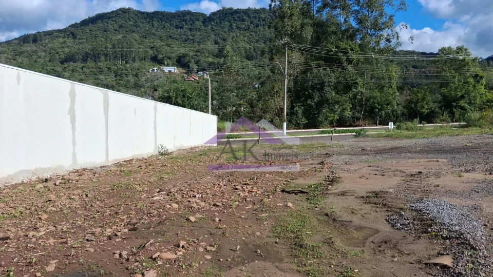 Excelente terreno à venda no centro de Picada Café, na Serra Gaúcha