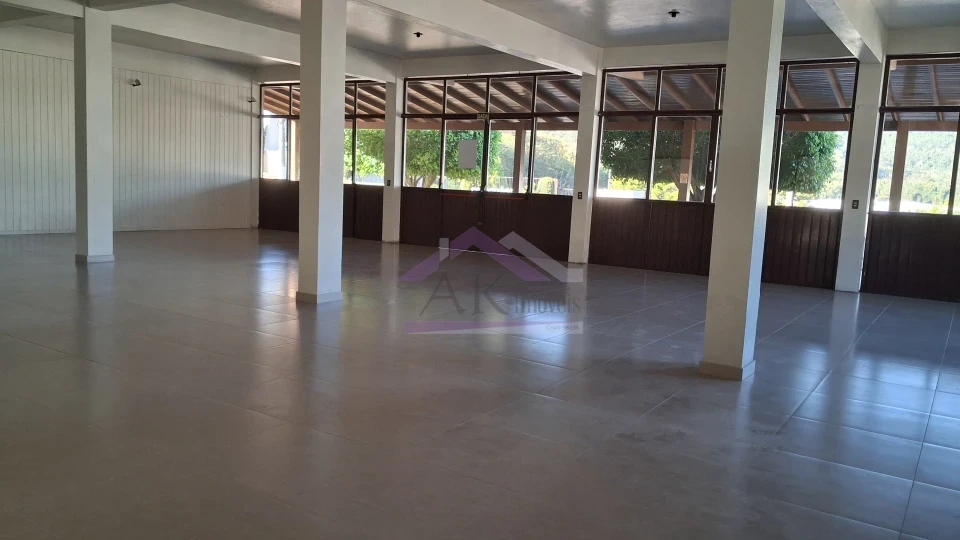 Imagens do imóveis Ampla sala comercial para locação no Bairro Joaneta, na cidade de Picada Café