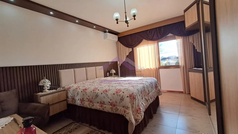 Imagens do imóveis Excelente  casa com 5 quartos e piscina a venda em Ivoti.