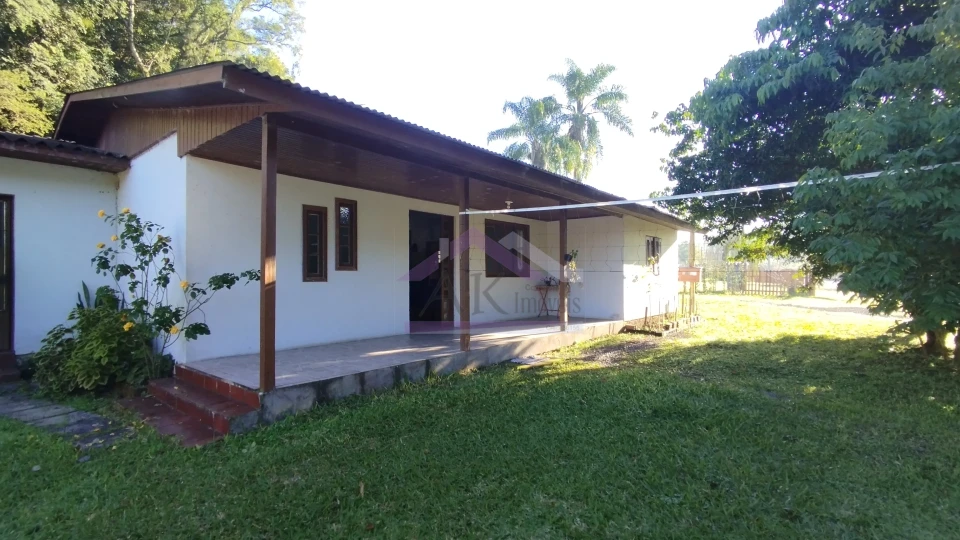 Casa térrea à venda no bairro Kaffee Eck em Picada Café na Serra Gaúcha